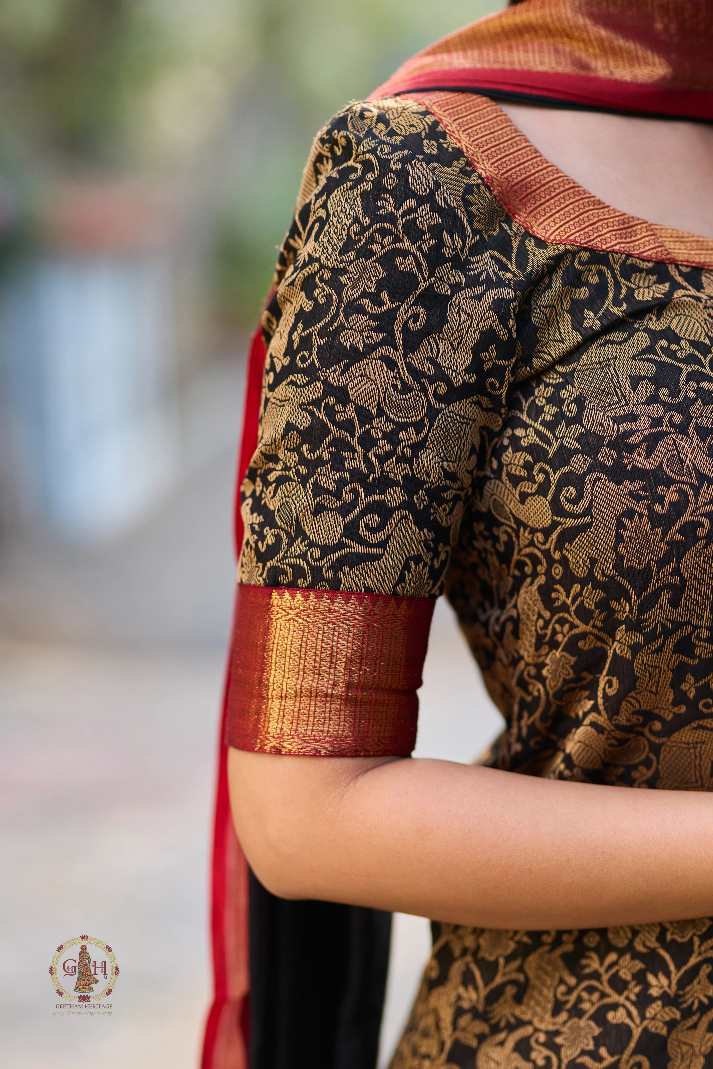 Mai Black Vanasingaram Premium Cotton 2 Piece (Top and Dupatta)