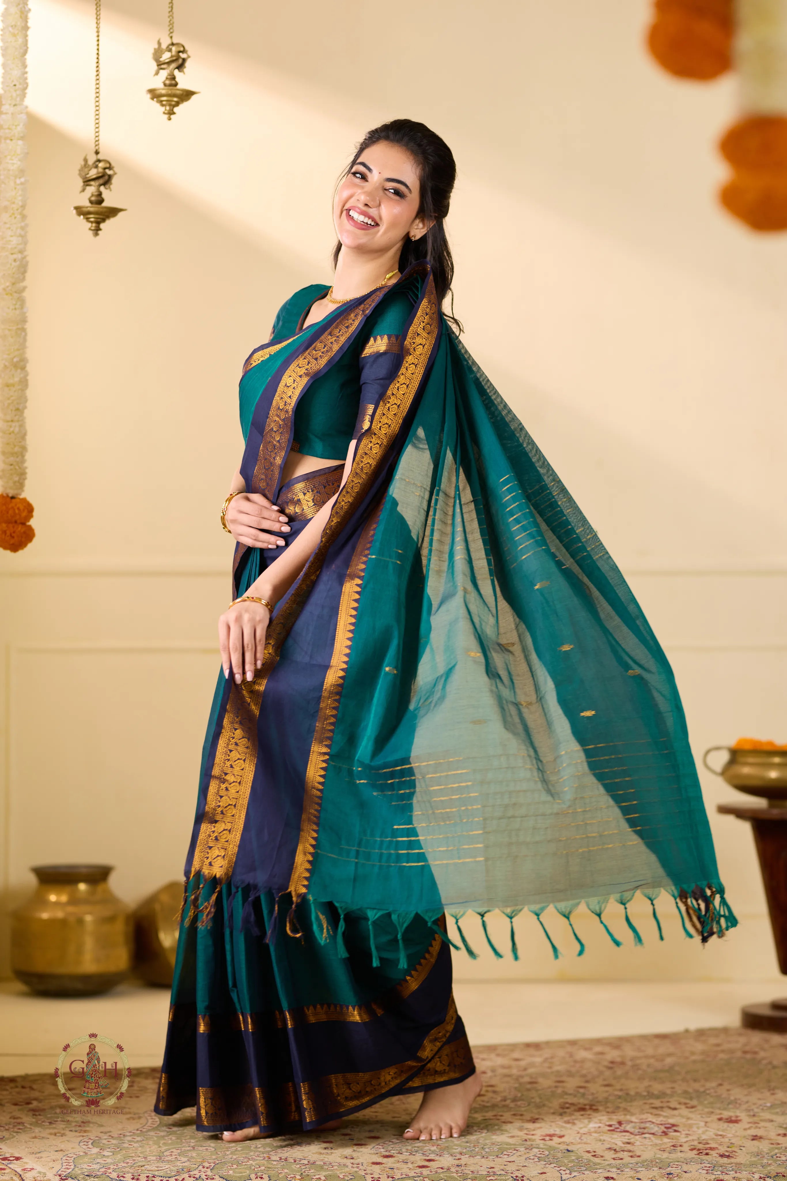 Peacock Green Jari Annam Motif Kanchi Cotton