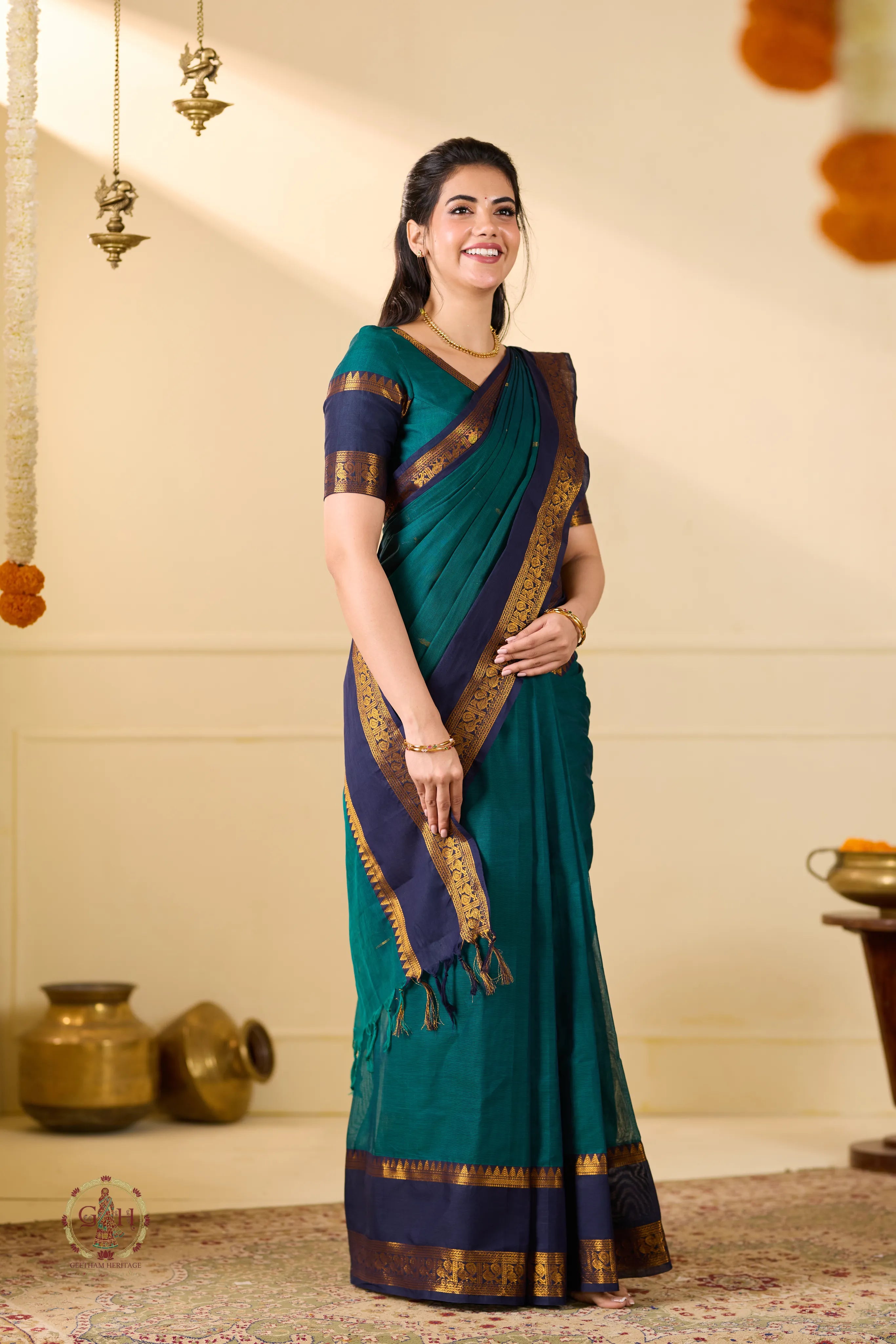 Peacock Green Jari Annam Motif Kanchi Cotton