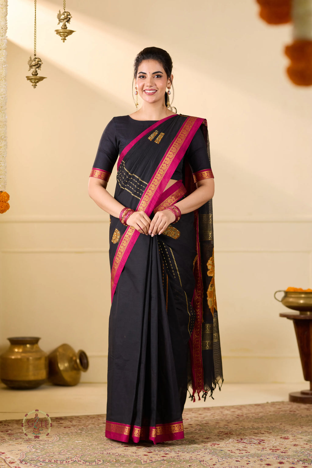 Classic Black Mango Motif Rich Pallu Kanchi Cotton