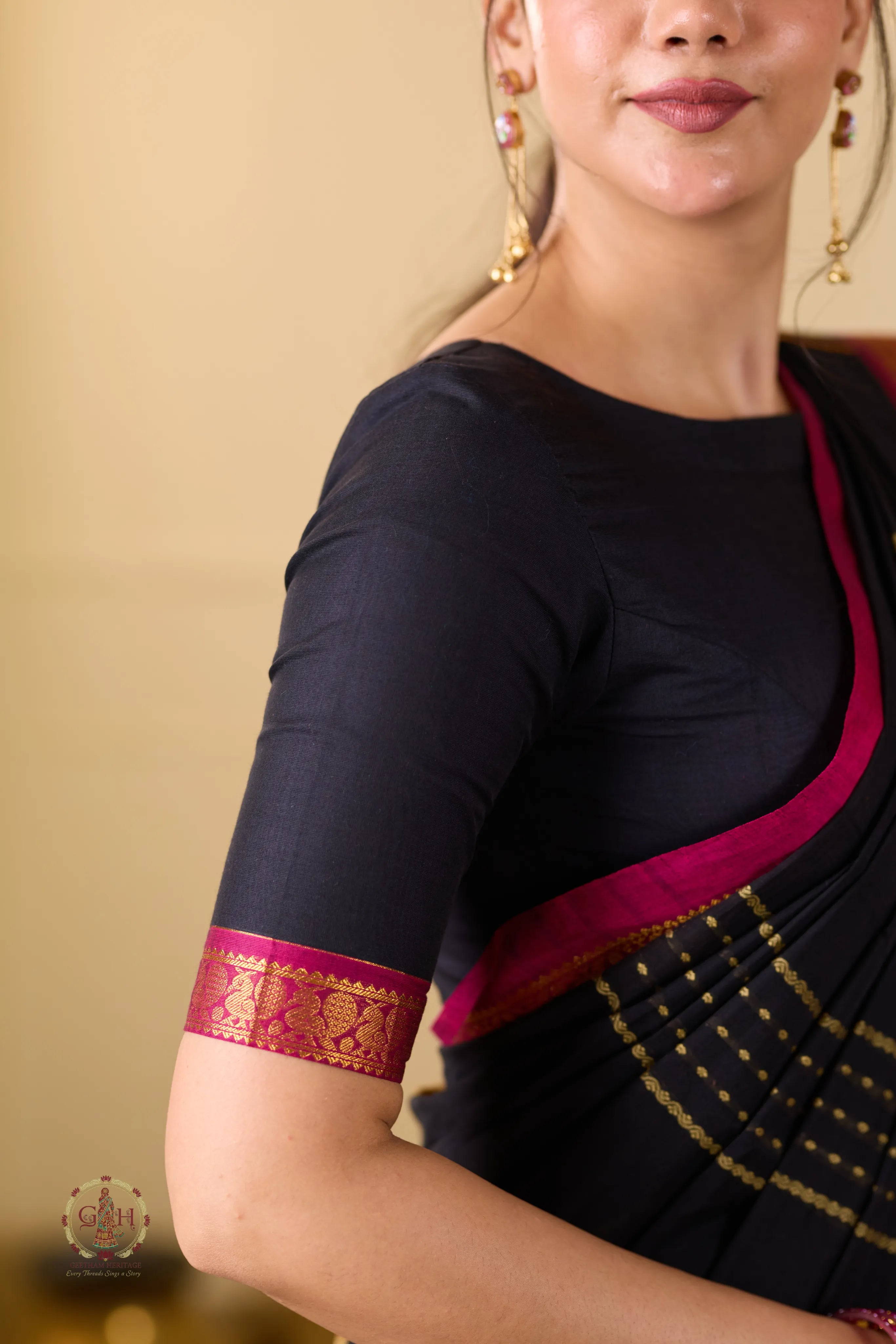 Classic Black Mango Motif Rich Pallu Kanchi Cotton